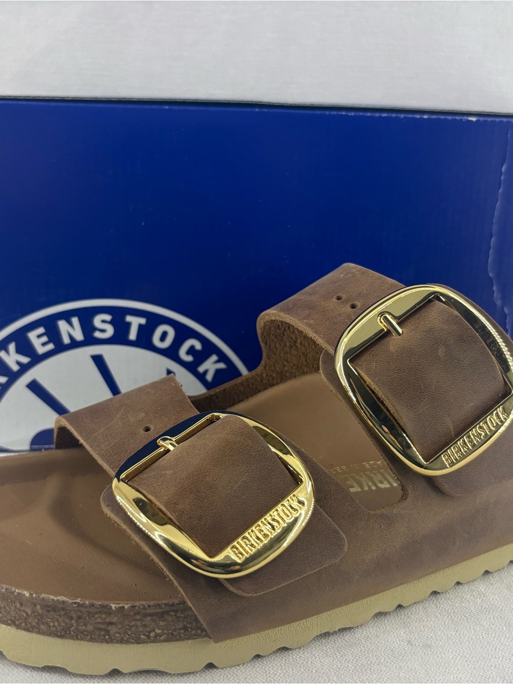 Birkenstock Arizona Cognac /Gold Buckles Narrow 42 NEW